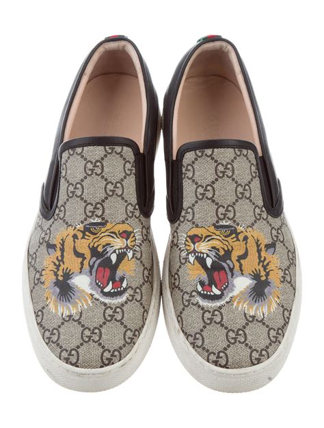 gucci shoes slip ons.